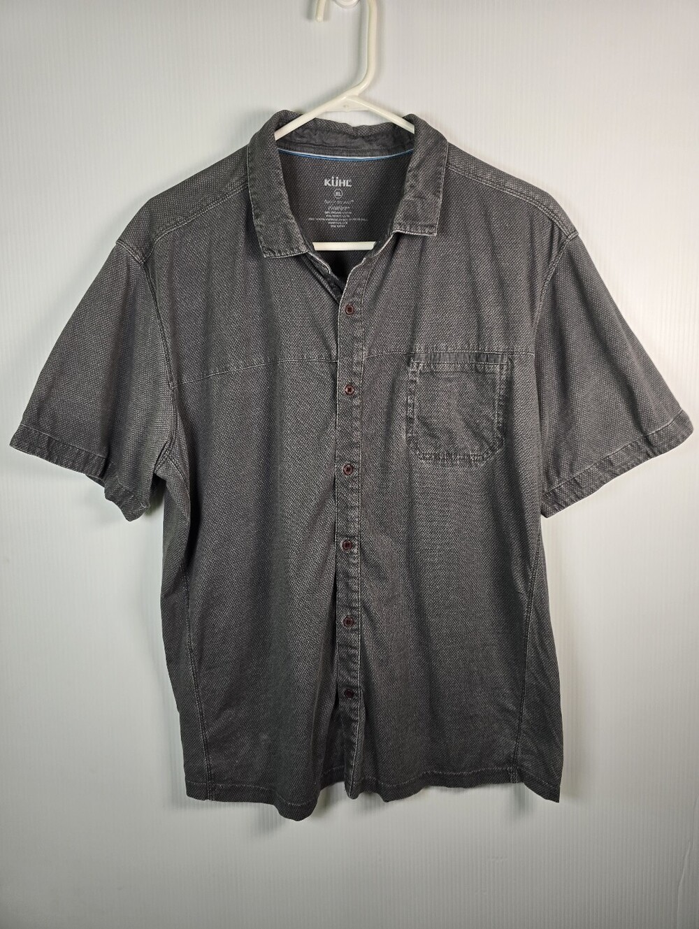 KÜHL Short Sleeve Button Up Shirt Mens XL Gray Textured Organic Cotton Outdoor
